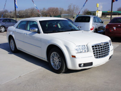 2010 Chrysler 300  Touring