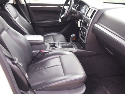 2010 Chrysler 300  Touring