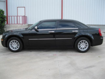 2010 Chrysler 300  Touring