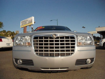 2005 Chrysler 300  Touring