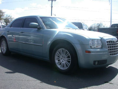 2009 Chrysler 300  Touring