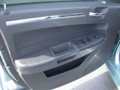 2009 Chrysler 300  Touring