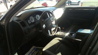 2010 Chrysler 300  Touring