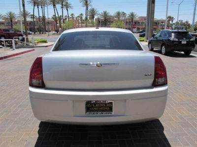 2007 Chrysler 300  Base