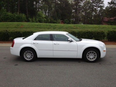2010 Chrysler 300  Touring