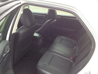 2010 Chrysler 300  Touring
