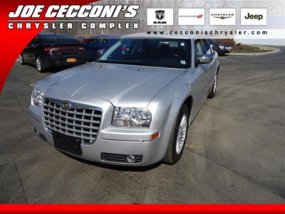 2010 Chrysler 300  Touring