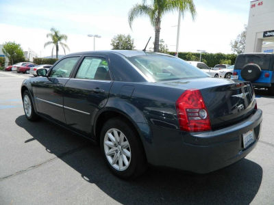 2008 Chrysler 300  LX