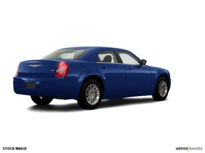2009 Chrysler 300  Base