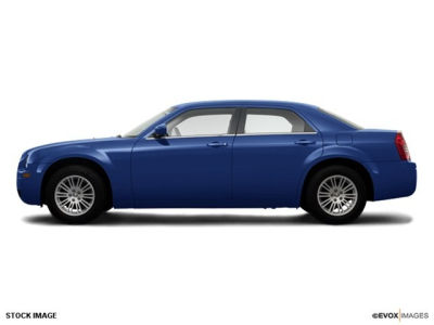 2009 Chrysler 300  Base