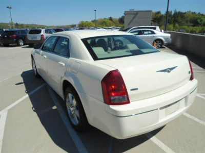 2006 Chrysler 300  Touring