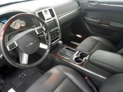 2009 Chrysler 300  Limited
