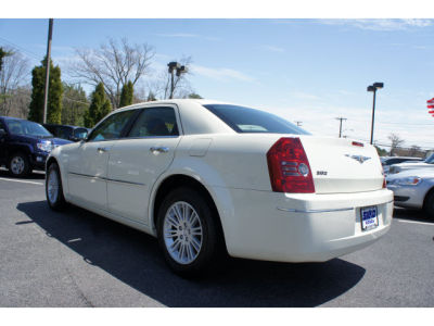 2010 Chrysler 300  Touring