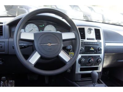 2010 Chrysler 300  Touring