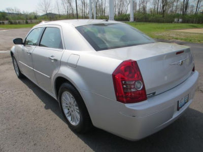 2010 Chrysler 300  Touring