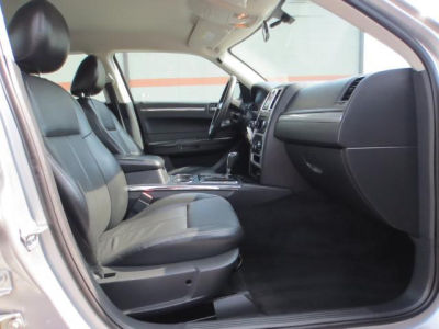 2010 Chrysler 300  Touring