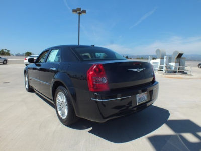 2010 Chrysler 300  Touring