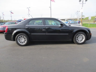 2008 Chrysler 300  LX