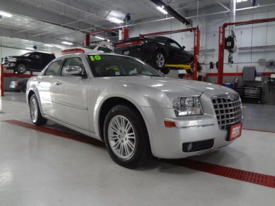 2010 Chrysler 300  Touring