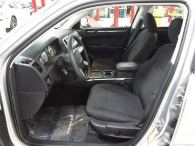 2010 Chrysler 300  Touring