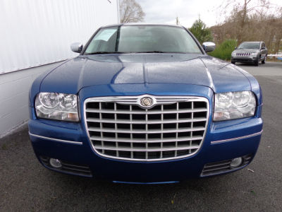 2010 Chrysler 300  Touring