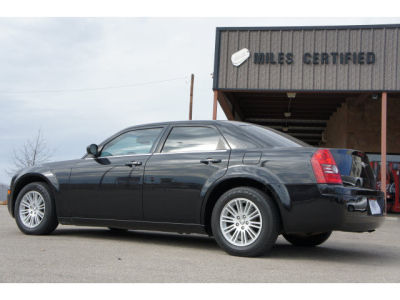 2009 Chrysler 300  LX