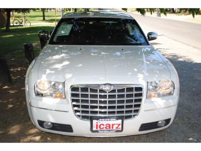 2010 Chrysler 300  Touring