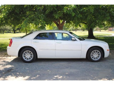 2010 Chrysler 300  Touring