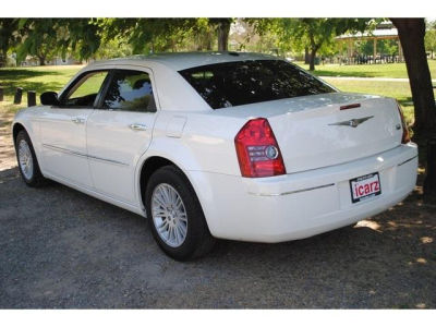 2010 Chrysler 300  Touring