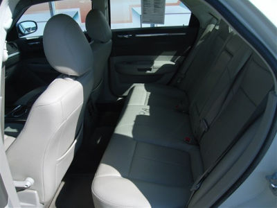 2010 Chrysler 300  Touring