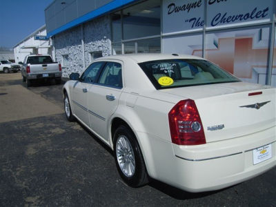 2010 Chrysler 300  Touring