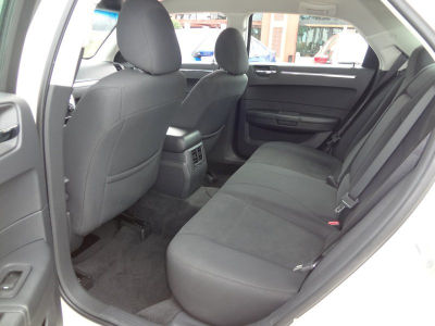 2010 Chrysler 300  Touring Plus