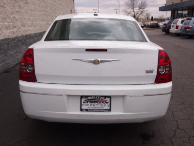 2010 Chrysler 300  Touring