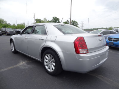 2008 Chrysler 300  LX