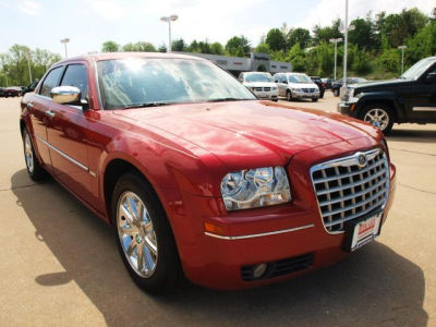 2010 Chrysler 300  Touring