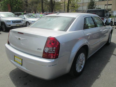 2009 Chrysler 300  Touring