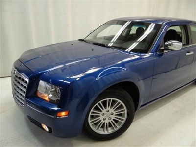 2010 Chrysler 300  Touring