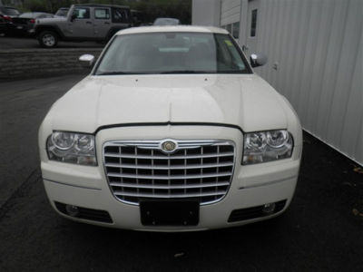 2010 Chrysler 300  Touring