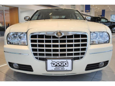 2010 Chrysler 300  Touring Plus