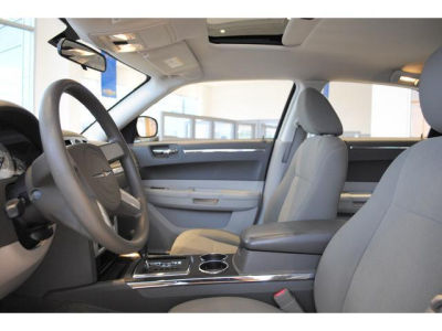 2010 Chrysler 300  Touring Plus