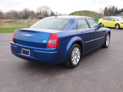 2009 Chrysler 300  Touring