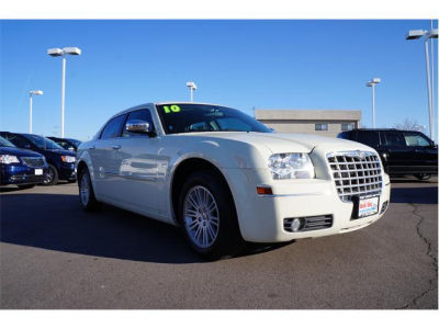 2010 Chrysler 300  Touring