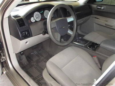 2008 Chrysler 300  LX