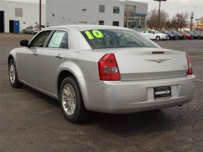 2010 Chrysler 300  Touring