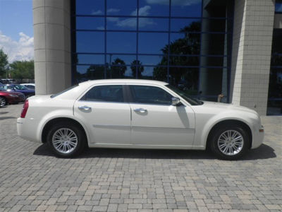 2010 Chrysler 300  Touring