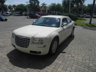 2010 Chrysler 300  Touring