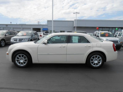 2009 Chrysler 300  Touring
