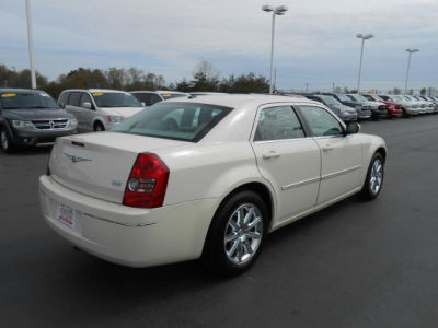 2009 Chrysler 300  Touring