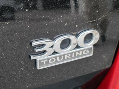 2010 Chrysler 300  Touring Signature