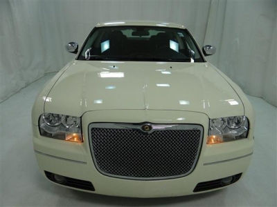 2010 Chrysler 300  Touring